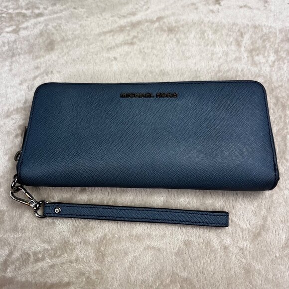 Michael Kors Jet Set Travel Wallet Wristlet Zip Around Card Holder Organizer - Picture 3 of 12